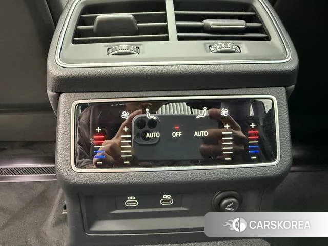 Audi A7L 2025 Черный из Китая, фото 2
