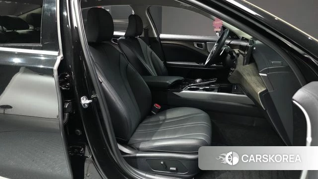 Kia K8 2023 Черный из Кореи, фото 2