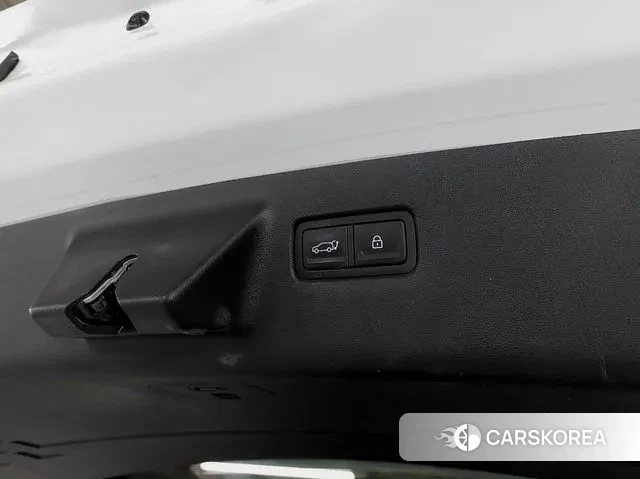 Hyundai Santa Fe (MX5) 2023 Белый из Кореи, фото 2