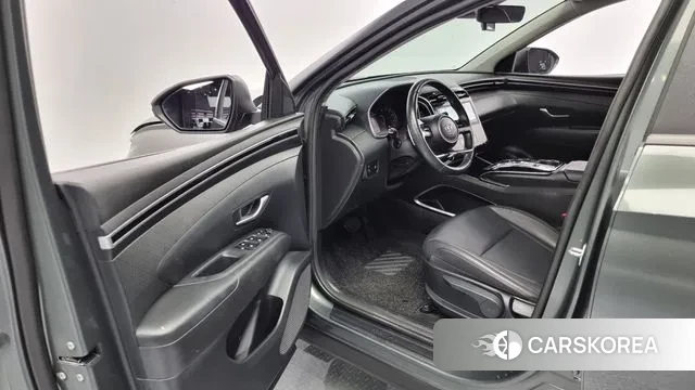 Hyundai Tucson (NX4) 2021 Темно-зеленый из Кореи, фото 2