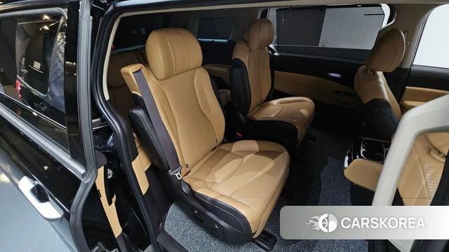 Kia Carnival 4th generation 2021 Черный из Кореи, фото 2