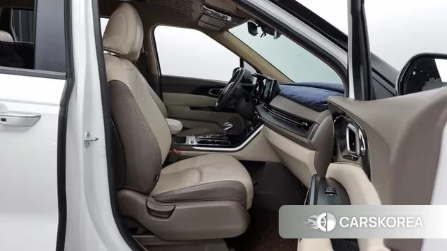 Kia Carnival 4th generation 2022 Белый из Кореи, фото 2