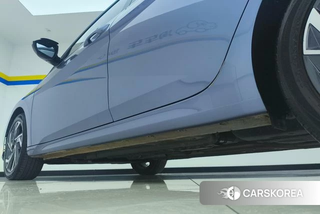 Hyundai Elantra 2024 Синий из Китая, фото 2