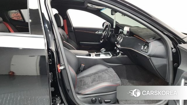 Kia Stinger Meister 2022 Черный из Кореи, фото 2