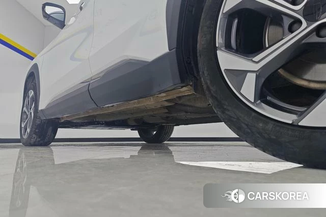 Geely Automobile Boyue L 2023 Белый из Китая, фото 2