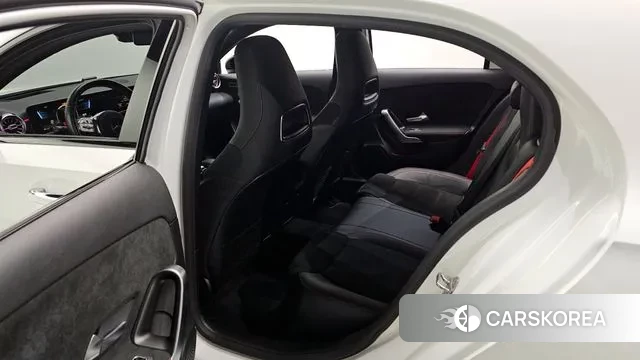 Mercedes-Benz A-Class W177 2020 Белый из Кореи, фото 2