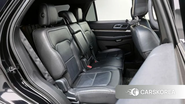 Ford Explorer 2018 Черный из Кореи, фото 2