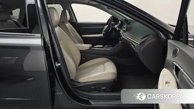 Hyundai Sonata (DN8) 2019 Серый из Кореи, фото 2