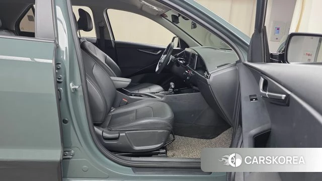 Kia Di Ol Nu Niro 2022 Темно-зеленый из Кореи, фото 2