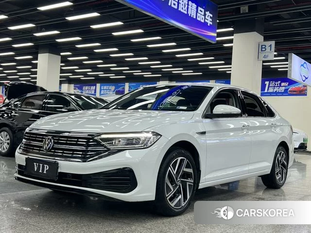 Volkswagen Sagitar 2024 Белый из Китая, фото 2