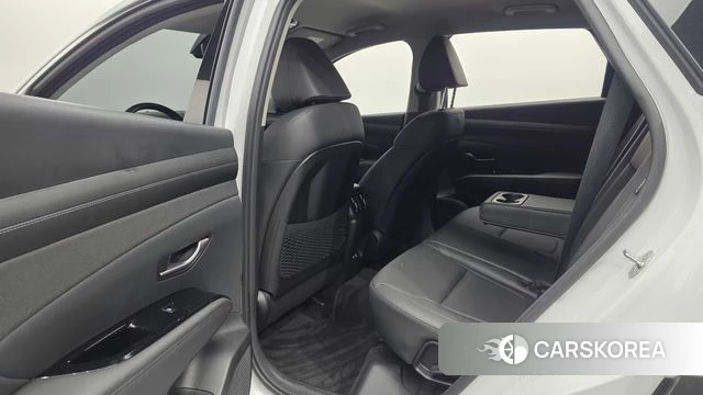 Hyundai The New Tucson (NX4) 2024 Белый из Кореи, фото 2