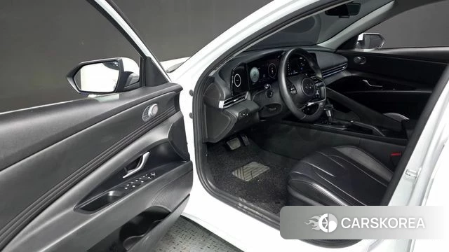 Hyundai Avante (CN7) 2021 Белый из Кореи, фото 2