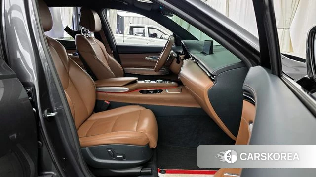 Genesis GV70 2021 Серый из Кореи, фото 2