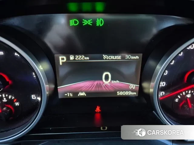 Kia Carnival 4th generation 2023 Белый из Кореи, фото 2