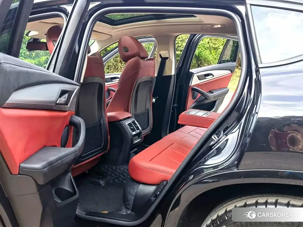 BMW X4 2022 Черный из Китая, фото 2