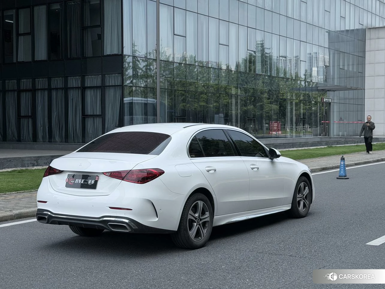 Mercedes-Benz Class C 2021 Белый из Китая, фото 2