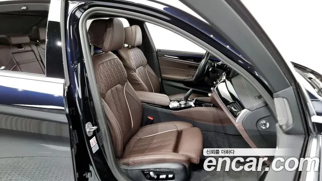 BMW 5 Series (G30) id 2711583 из Кореи 2