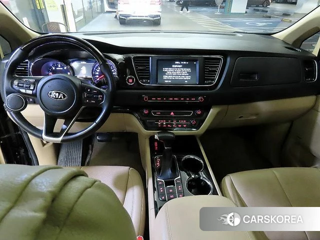 Kia The New Carnival 2018 Черный из Кореи, фото 2