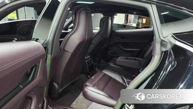 Porsche Taycan 2022 Черный из Кореи, фото 2