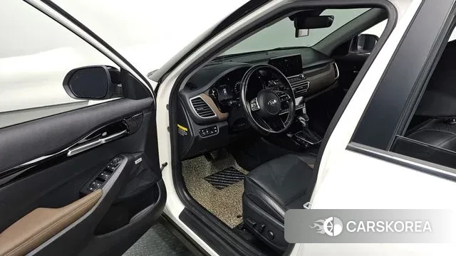 Kia Seltos 2019 Белый из Кореи, фото 2