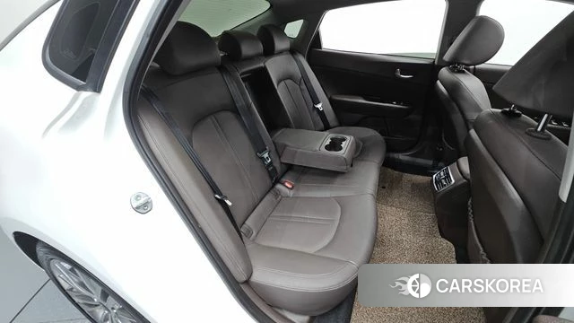 Kia The New K5 2nd generation 2018 Белый из Кореи, фото 2