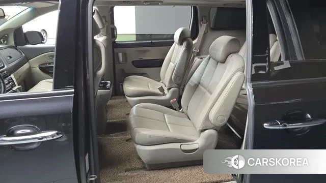 Kia The New Carnival 2018 Серый из Кореи, фото 2