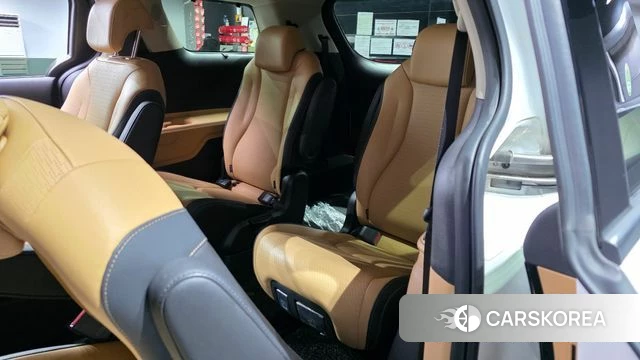 Kia Carnival 4th generation 2022 Белый из Кореи, фото 2