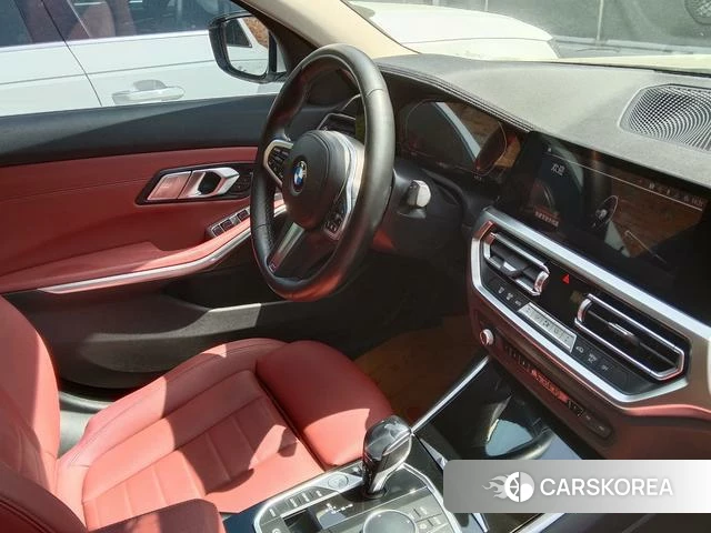 BMW 3 series 2021 Белый из Китая, фото 2