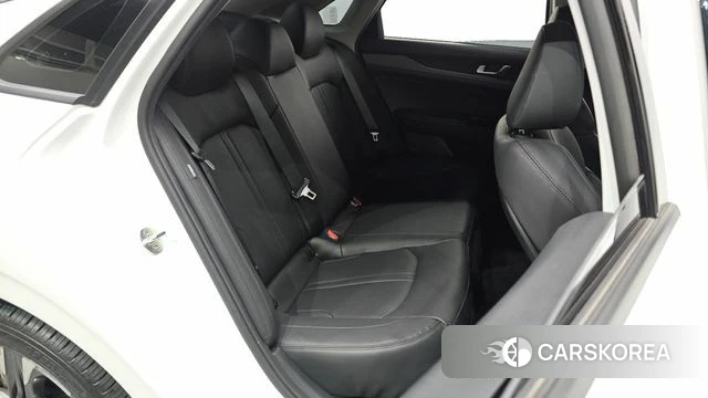 Kia K5 3rd generation 2022 Белый из Кореи, фото 2