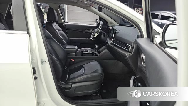 Kia Sportage 5th Generation 2022 Белый из Кореи, фото 2