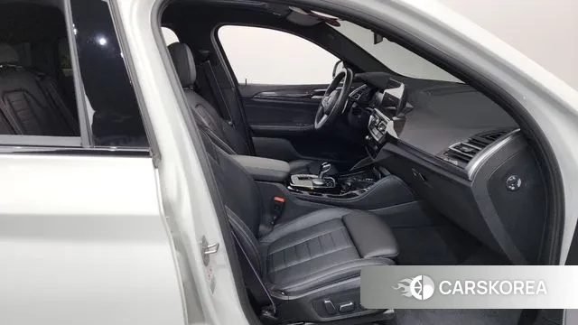 BMW X4 (G02) 2024 Белый из Кореи, фото 2