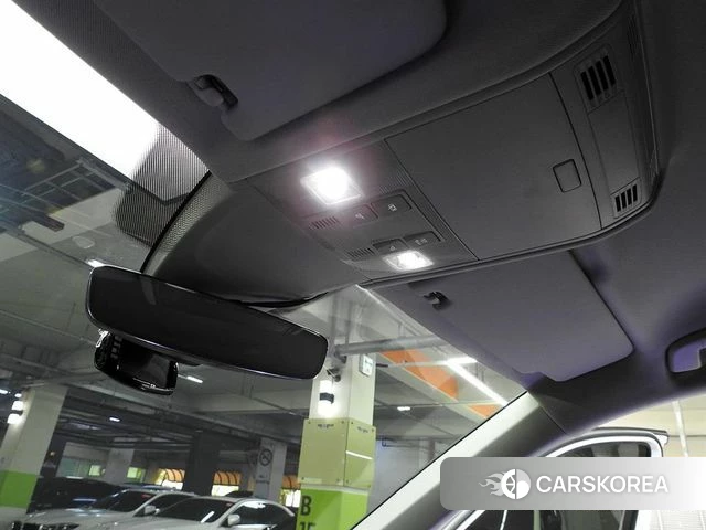 Volkswagen Tiguan second Generation 2019 Белый из Кореи, фото 2