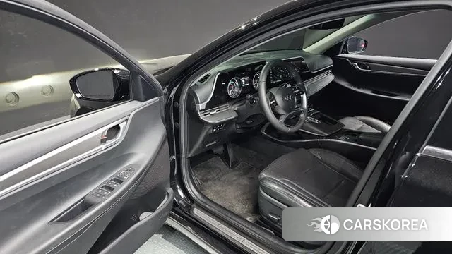 Hyundai The New Grandeur IG Hybrid 2021 Черный из Кореи, фото 2