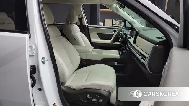 Hyundai Santa Fe (MX5) 2023 Белый из Кореи, фото 2