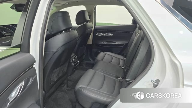 Genesis GV70 2021 Белый из Кореи, фото 2