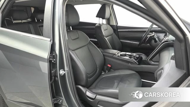 Hyundai Tucson (NX4) 2021 Серый из Кореи, фото 2