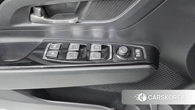 Ssangyong Beautiful Korando 2021 Белый из Кореи, фото 2