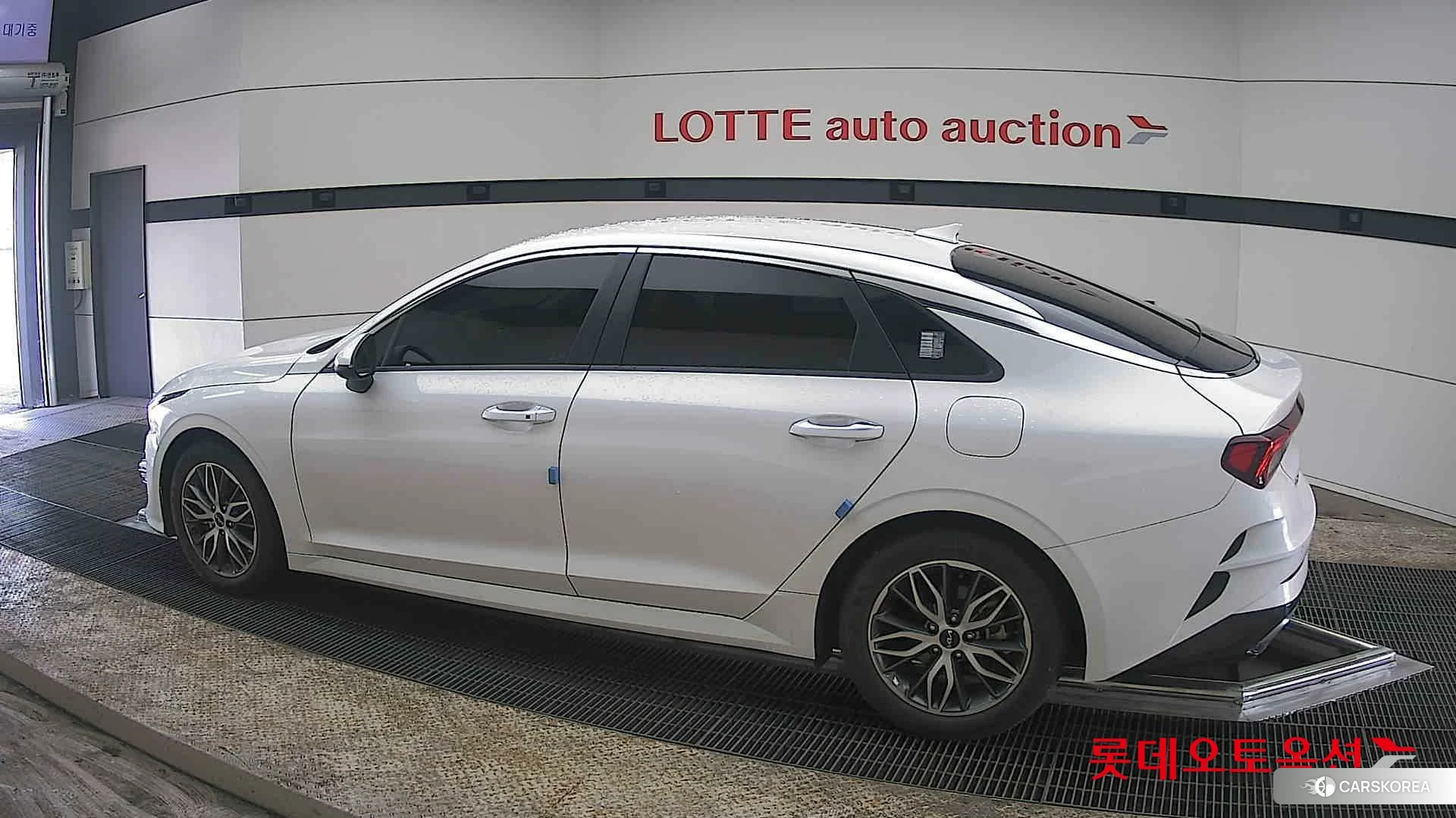 Kia K5 2022 Snow White Pearl (optional) из Кореи, фото 2