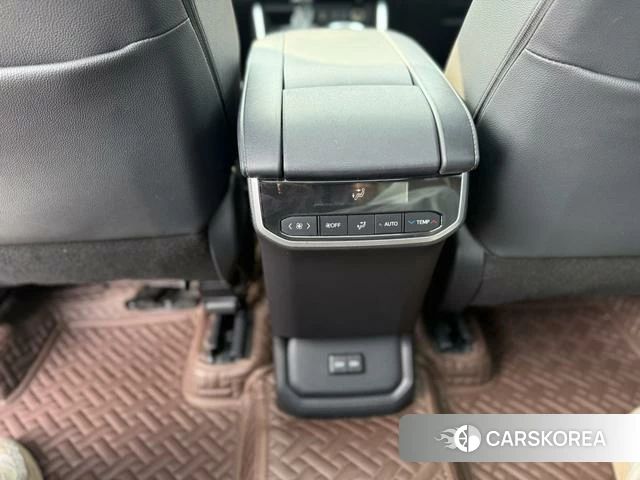 Toyota Crown Lufang 2023 Черный из Китая, фото 2