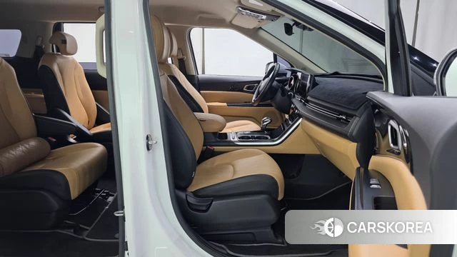 Kia Carnival 4th generation 2021 Белый из Кореи, фото 2