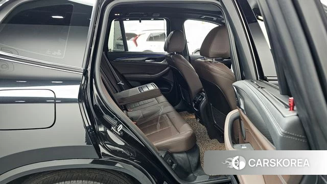 BMW X3 (G01) 2022 Черный из Кореи, фото 2