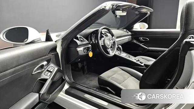 Porsche 718 Boxster 2018 Белый из Кореи, фото 2