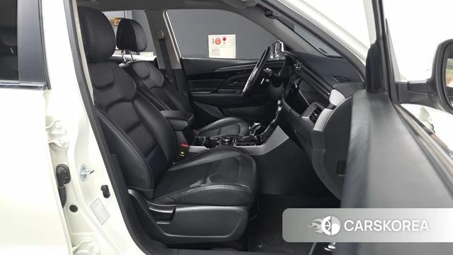 Ssangyong Beautiful Korando 2023 Белый из Кореи, фото 2