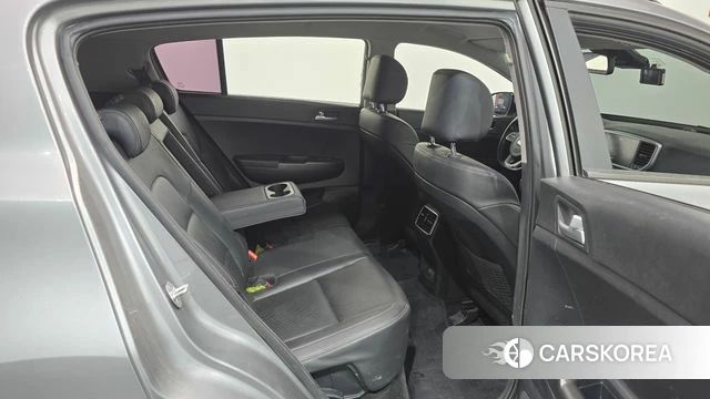 Kia Sportage The Bold 2021 Серый из Кореи, фото 2