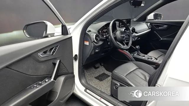 Audi Q2 2023 Белый из Кореи, фото 2