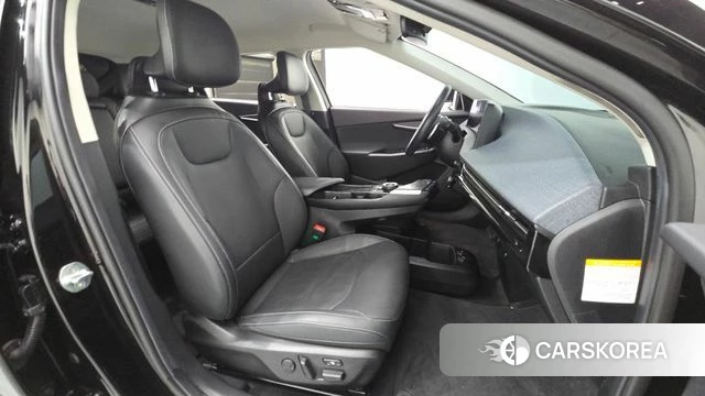 Kia EV6 2022 Черный из Кореи, фото 2