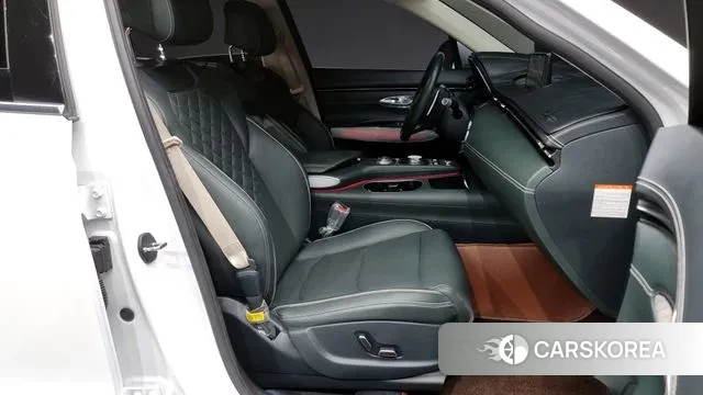 Genesis Electrified GV70 2022 Белый из Кореи, фото 2