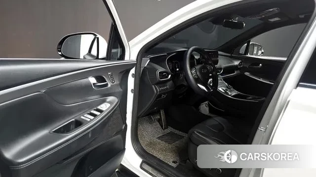 Hyundai The New Santa Fe 2021 Белый из Кореи, фото 2