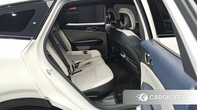 Kia The New Sportage 5th Generation 2025 Белый из Кореи, фото 2