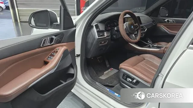 BMW X5 (G05) 2022 Белый из Кореи, фото 2